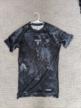 Women's Black/Gray Performance Short Sleeve Top